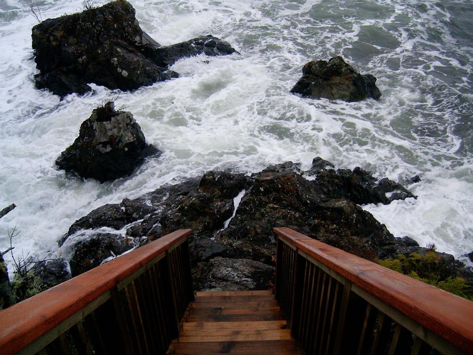 Reef Point Oceanfront Bed And Breakfast Ucluelet Zewnętrze zdjęcie
